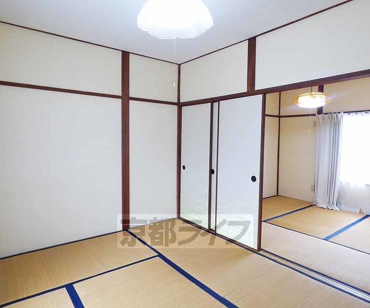 京都府京都市右京区西京極西川町(一戸建)の賃貸物件の居間