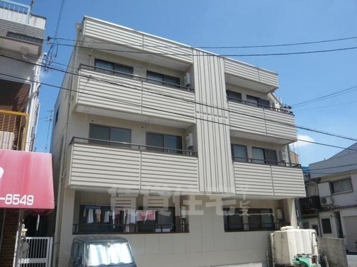 マンションホダカの外観