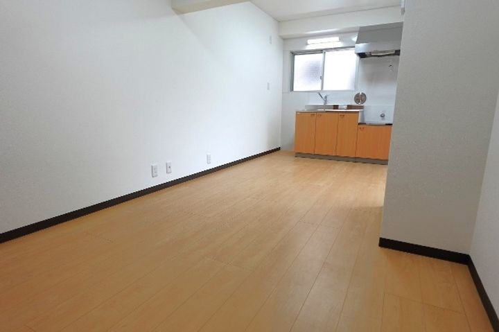 ハイツ西巣鴨の居間