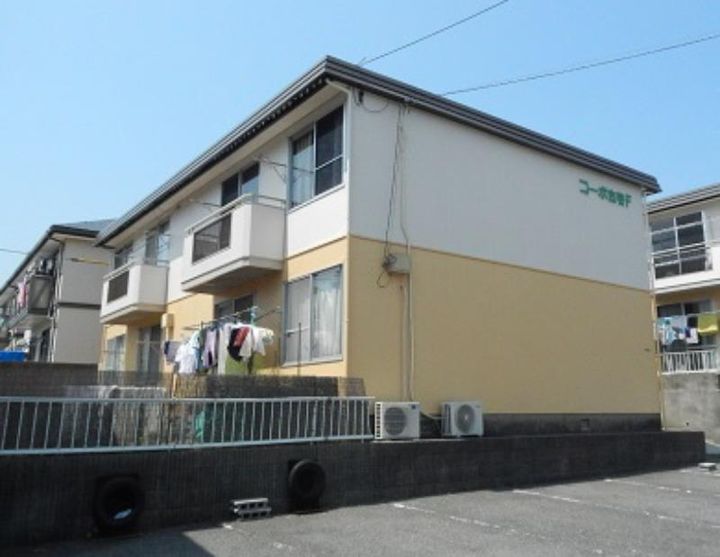 コーポ古谷F棟の外観