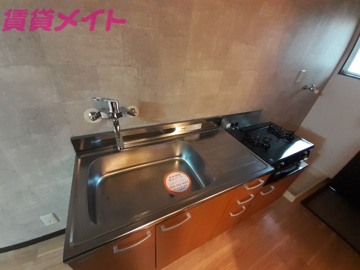 パティオ西山C棟のキッチン