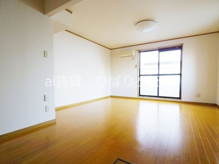 東京都練馬区大泉学園町6(一戸建)の賃貸物件の居間