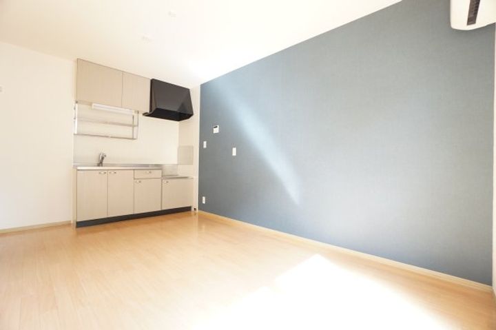 メゾンプレミールIIの居間