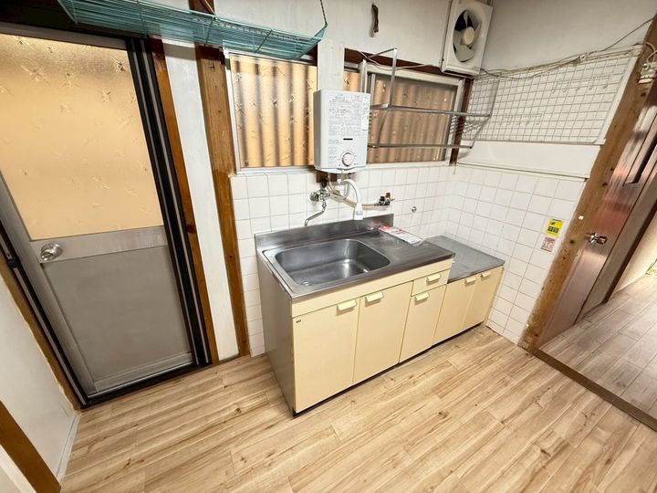 京都府南丹市八木町八木東所(一戸建)の賃貸物件のキッチン