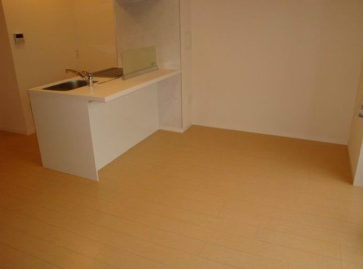 東京都東大和市向原1(アパート)の賃貸物件の居間