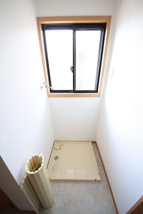 ハイツ・ツゥ・サティのその他画像