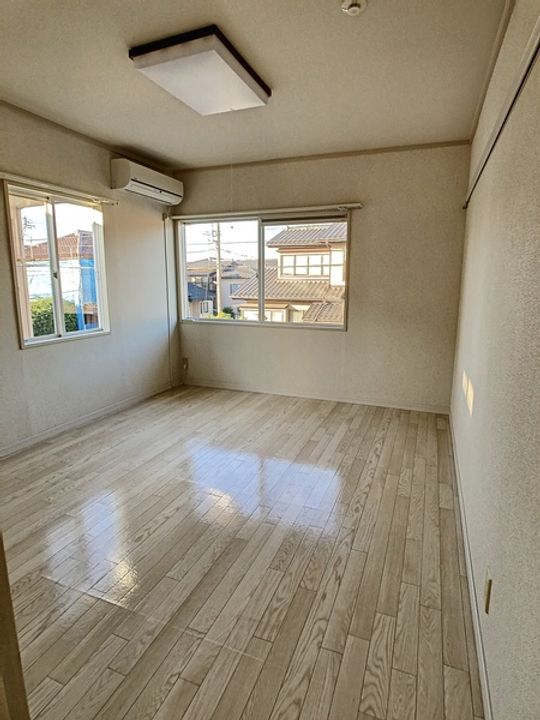 フレグランス疋田の内装