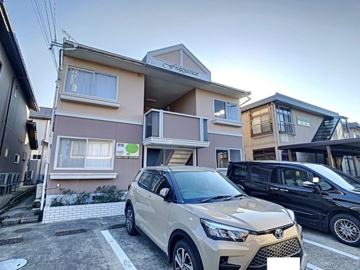 フレグランス疋田の外観