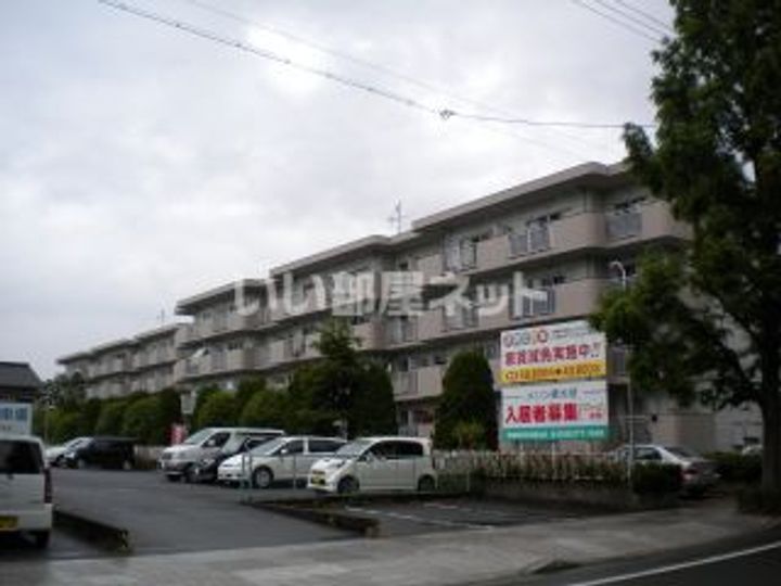 メゾン東大垣の地図