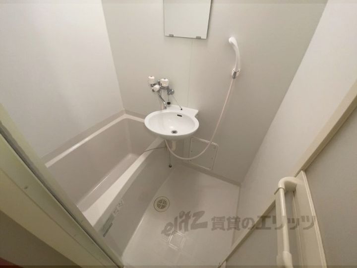 レオパレス彦根の風呂