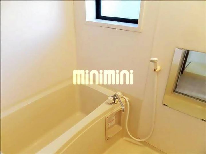 アト・イーズ葛川 Bの風呂