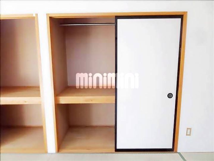 アト・イーズ葛川 Bの内装