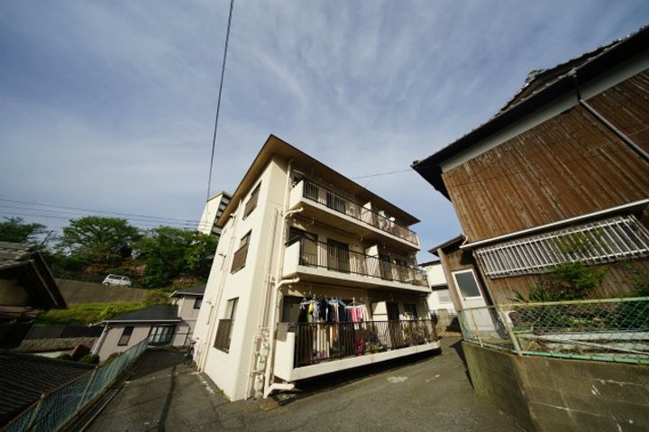 山口県下関市関西町(マンション)の賃貸物件の外観