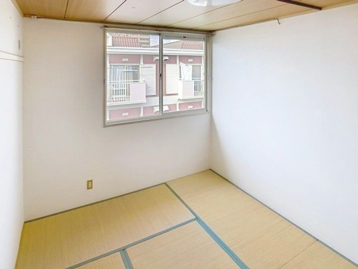 ディア コートかもべIIの内装