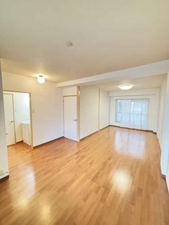 大阪府大阪市東淀川区上新庄1(マンション)の賃貸物件の居間