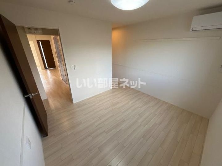 Pastoral はるの内装