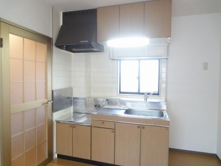 グリーンスクエアH IIIのキッチン