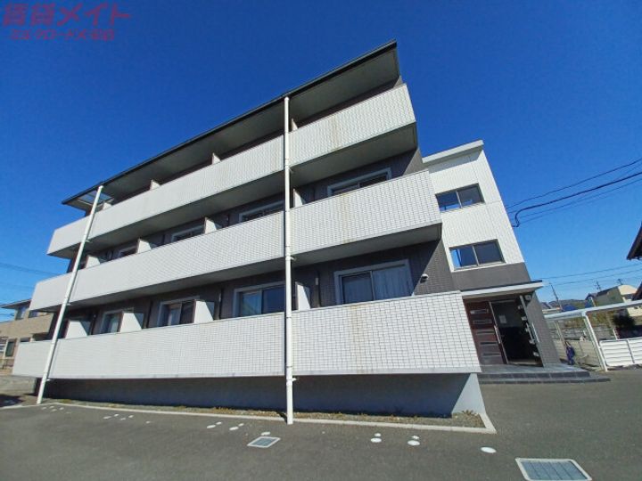 RADIANTの外観
