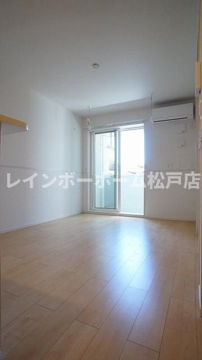 千葉県鎌ヶ谷市くぬぎ山2(アパート)の賃貸物件の居間