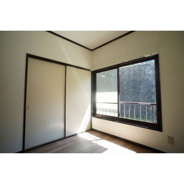 ステラポラーレIIの居間