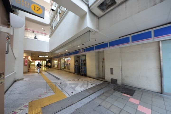 リラフォート千里中央の周辺