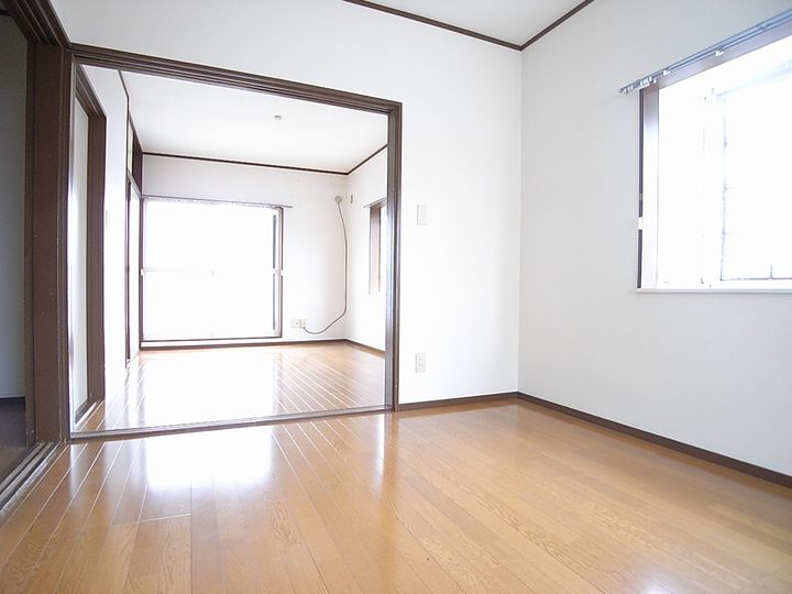 埼玉県上尾市中妻4(アパート)の賃貸物件の外観