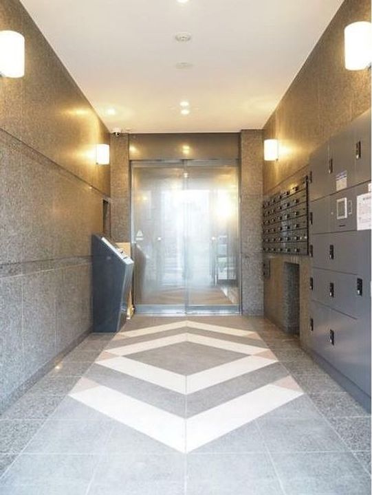 神奈川県横浜市神奈川区広台太田町(マンション)の賃貸物件の地図