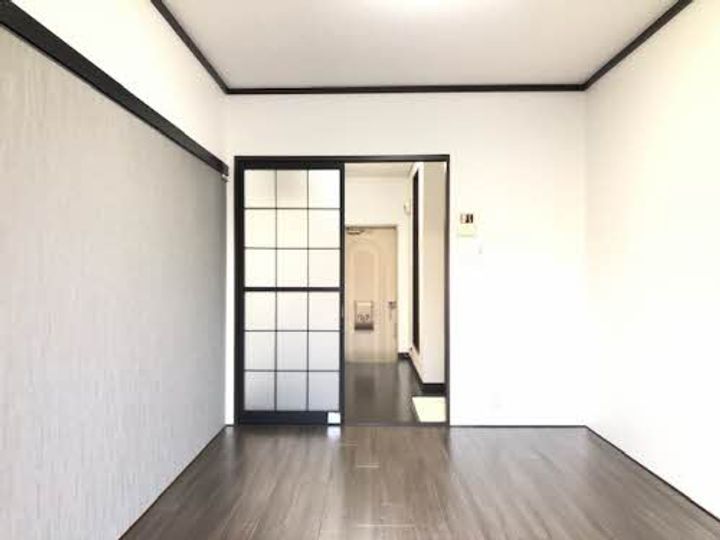 島根県松江市学園2(アパート)の賃貸物件の居間