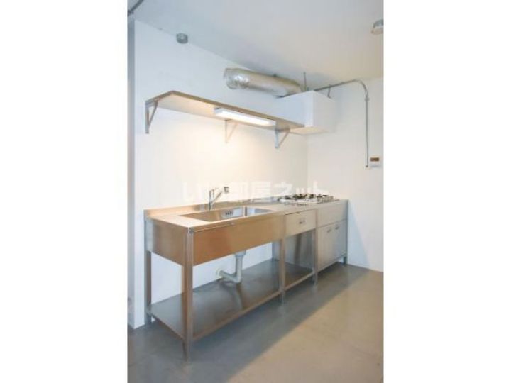 鳴海 301号棟のキッチン