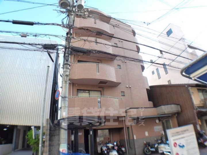 京都府京都市下京区塩屋町(マンション)の賃貸物件の外観