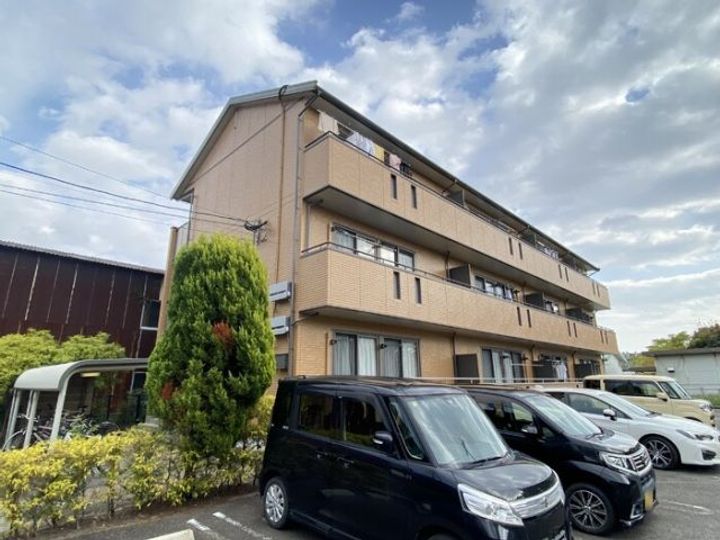 グランドゥール 杉の外観