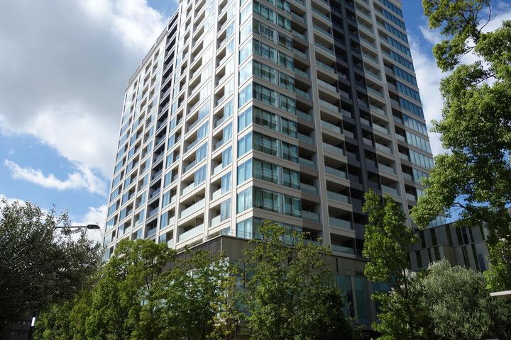 白金ザ・スカイの外観