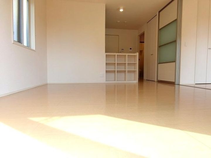 神奈川県茅ヶ崎市東海岸北5(アパート)の賃貸物件の居間