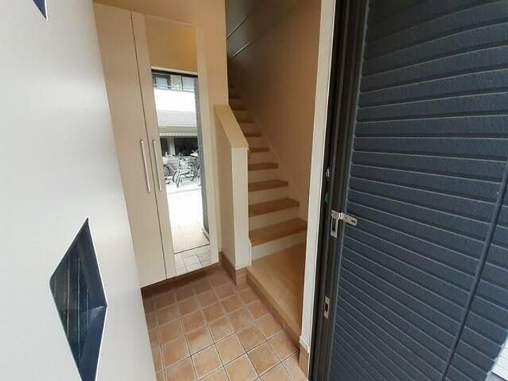 神奈川県川崎市高津区千年(アパート)の賃貸物件の玄関