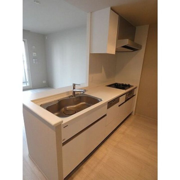 ザ・レジデンス東三国のキッチン