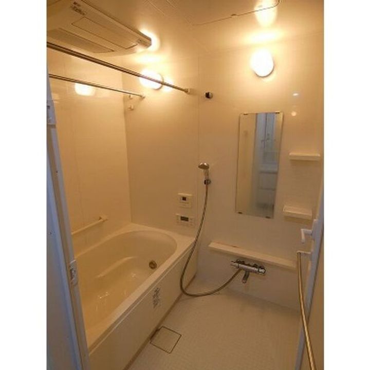 ザ・レジデンス東三国の風呂