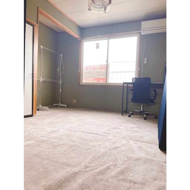 シャトレーモリの居間