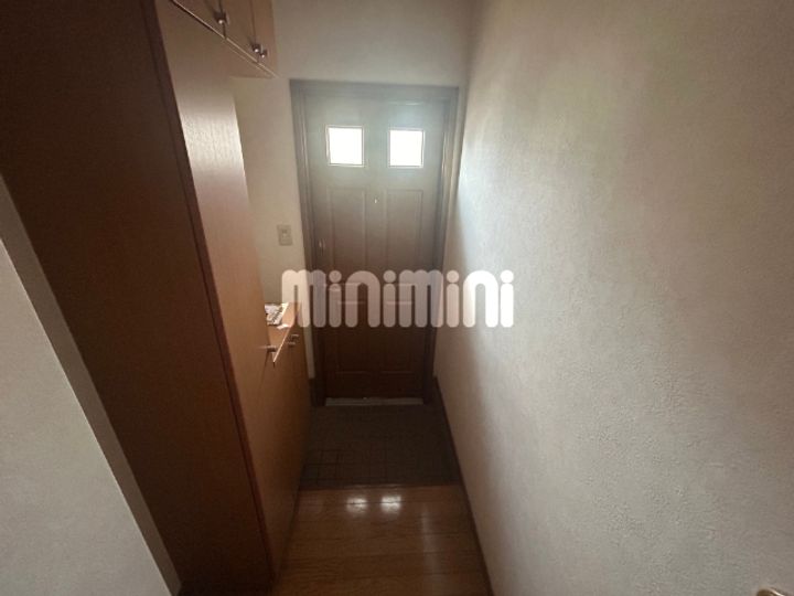 ヴィラエクセレントの玄関