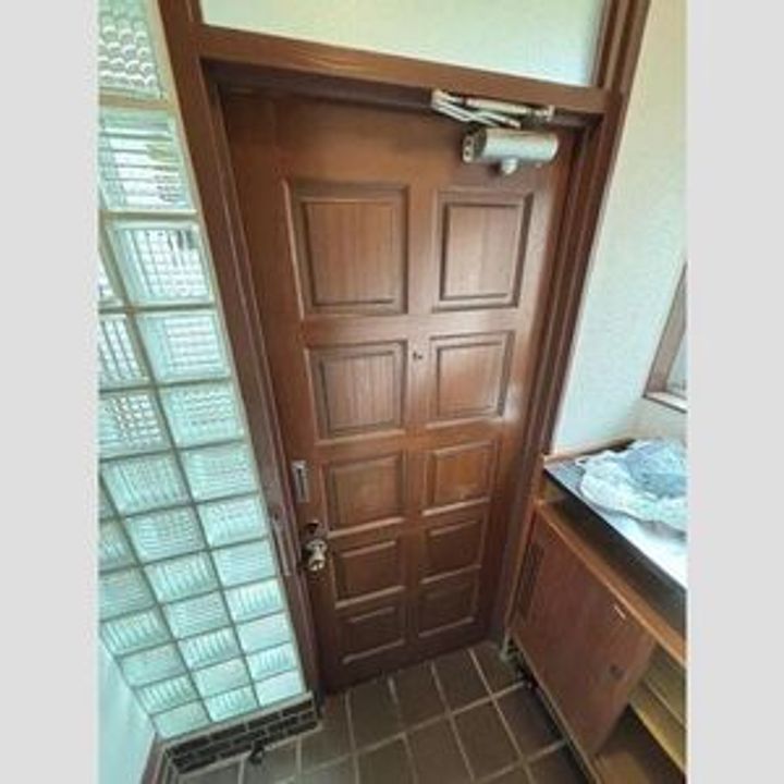 神奈川県横浜市泉区中田北3(一戸建)の賃貸物件の玄関