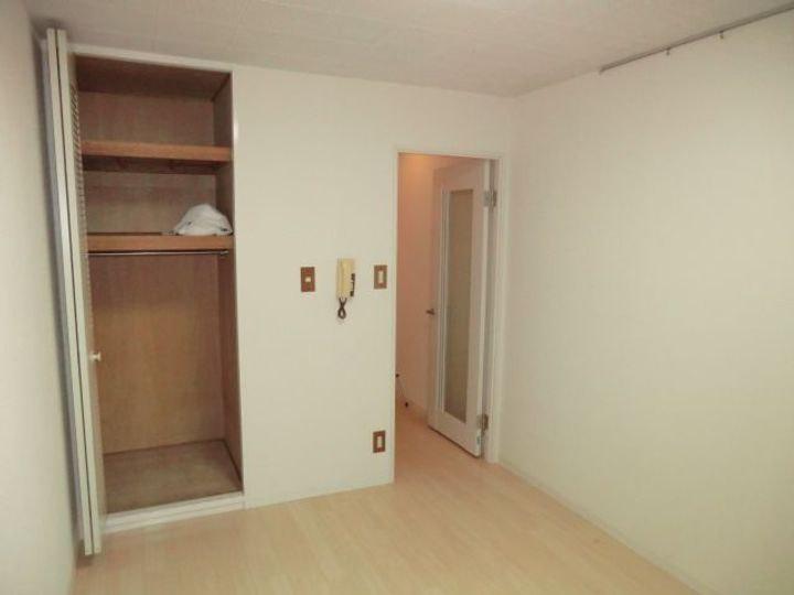 ザ・エンパイアの居間