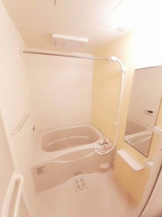 群馬県北群馬郡吉岡町大字大久保(アパート)の賃貸物件の風呂