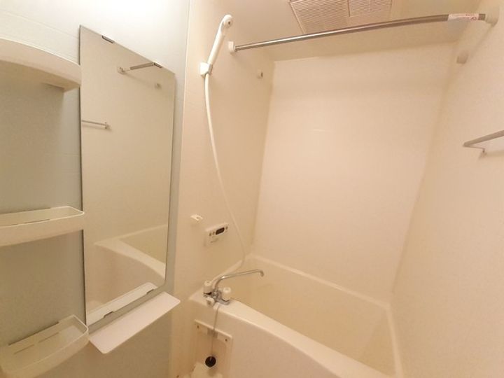 プレーヌ参番館の風呂