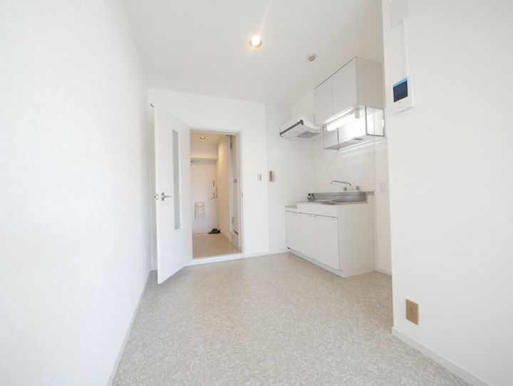 神奈川県海老名市東柏ケ谷2(マンション)の賃貸物件の居間