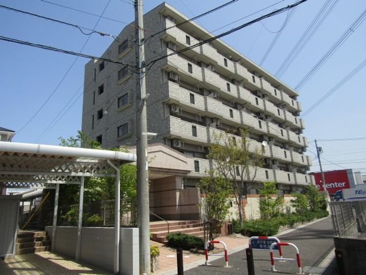 グランシャリオの外観
