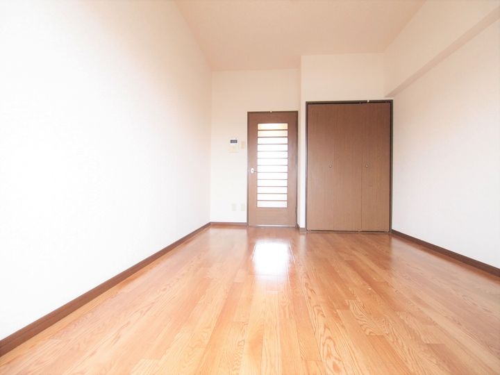 ルネッサンスTOEI田町の居間