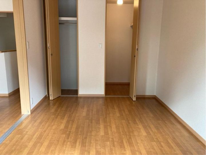 パークサイドサカモト Aの居間