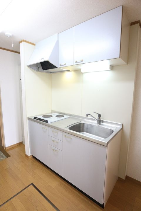 サンプラザ南中山のキッチン