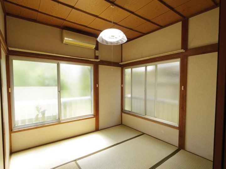 北河荘の内装