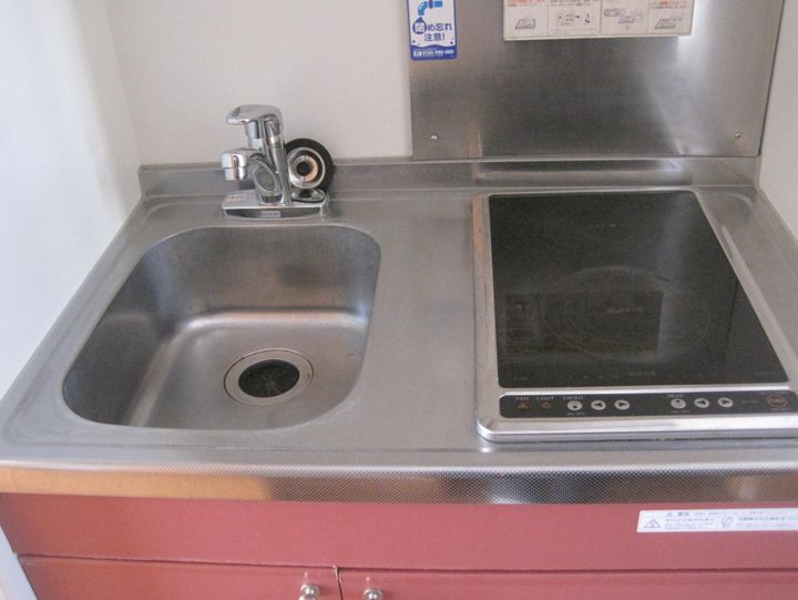 レオパレス栄町のキッチン