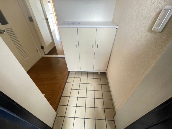 グランドメゾン菊坂の玄関